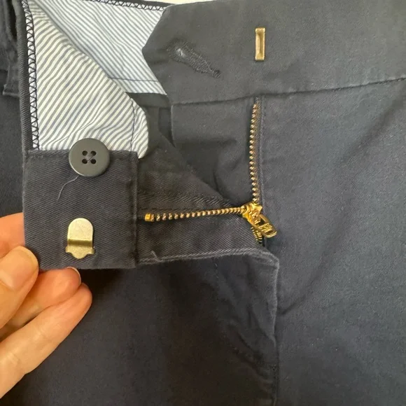 J. Crew Women's Navy Cotton Casual Shorts Size 14 - Picture 3 of 5